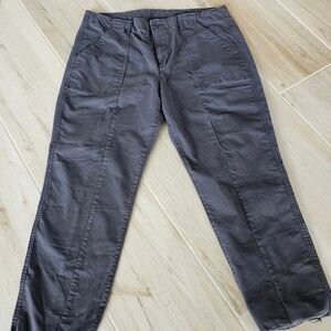 Women's Old Navy Dark Gray Raw Hem Ankle Length Chinos Size 16  EUC
